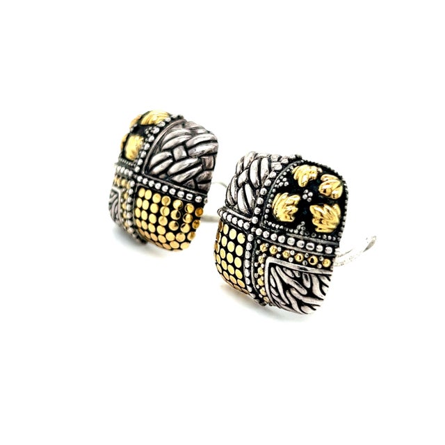 1990s Pair of John Hardy Estate Square Ornate Clip-on Earrings 18k Y Gold + Sterling Silver For Sale - Image 4 of 7