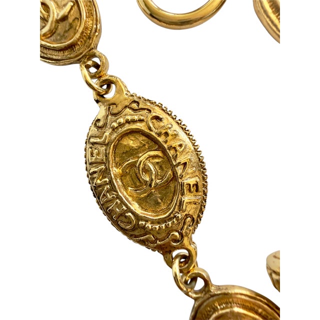 Metal 70s Chanel Bracelet Seal Charm Double C CC Gold Plated Logo Coco Vintage For Sale - Image 7 of 17