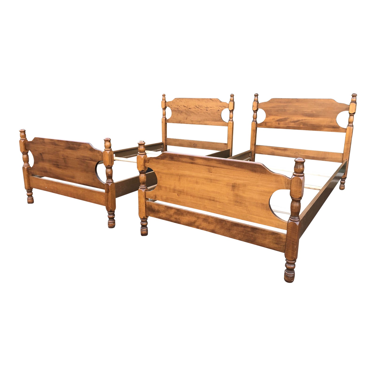 Solid Maple Moosehead Twin Beds a Pair Chairish
