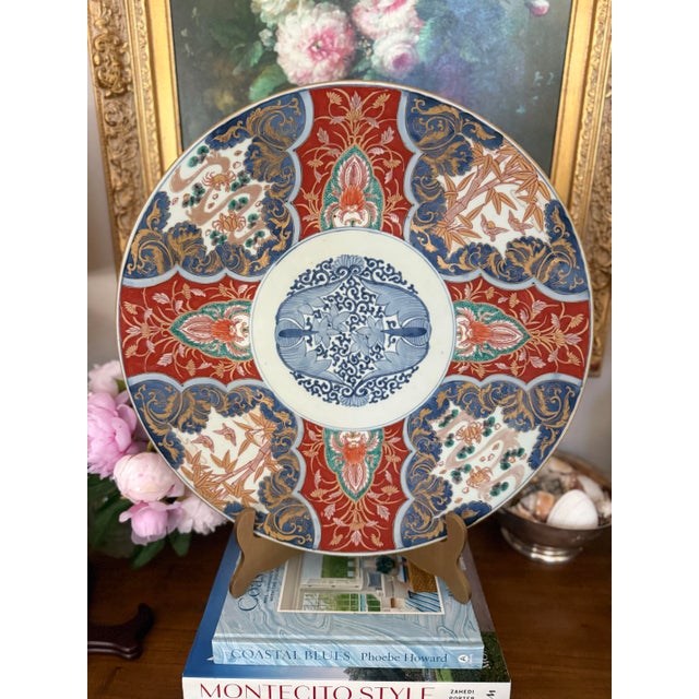 Japanese Antique Japanese Imari Charger Plate | Meiji Period Porcelain, Hand-Painted Floral Scenes For Sale - Image 3 of 6