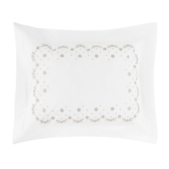 Meadow Standard Sham, Platinum )