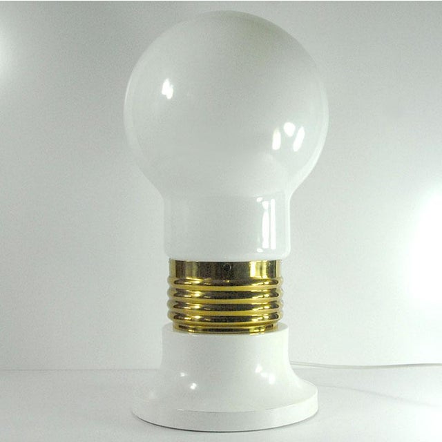 Large Postmodern Italian Glass Bulb Table Lamp, Italy, 1970s, in Very Good conditions. Designed 1970 to 1979 European Plug...