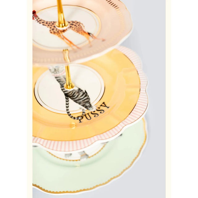 Early 21st Century Three-Tier Cake Stand with Animals in English Porcelain by Yvonne Ellen For Sale - Image 5 of 7