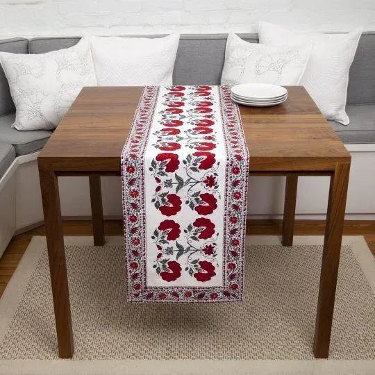 With an exuberant all-over flower pattern, the Janvi design presents a modern take on traditional, nature-inspired motifs....