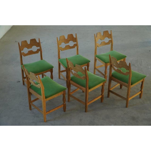 Vintage Razorblade Chairs in Oak and Green Mohair by Henning Kjærnulf, 1960s, Set of 6 For Sale - Image 3 of 18