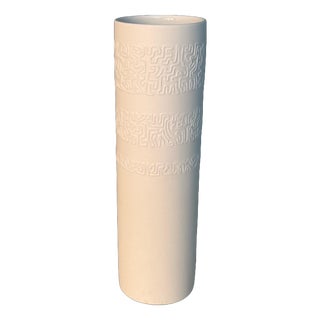 Model Labyrinth White Ceramic Vase by Cuno Fischer for Rosenthal Studio-Line For Sale