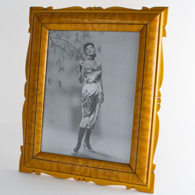 Mid-Century Modern Varnished Carved Sycamore Wood Picture Frame, Circa 1940 For Sale - Image 3 of 9