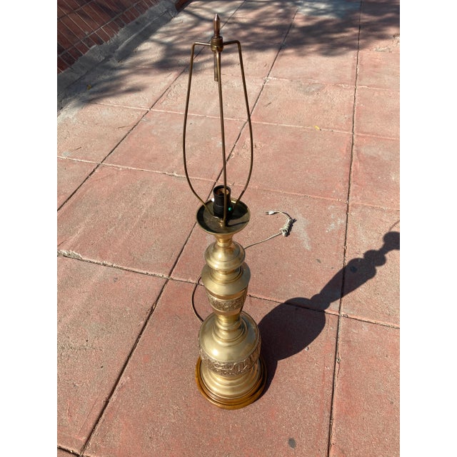 Mid 20th Century Majestic Marbro Japanese Brass Table Lamp in James Mont For Sale - Image 9 of 13
