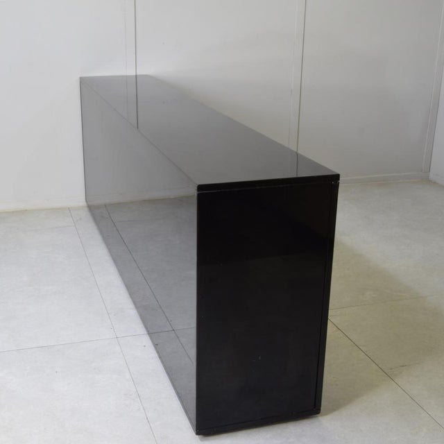 Black Lacquered Sideboard with Six Doors by Eugenio Gerli for Tecno, Italy, 1960s For Sale - Image 12 of 13
