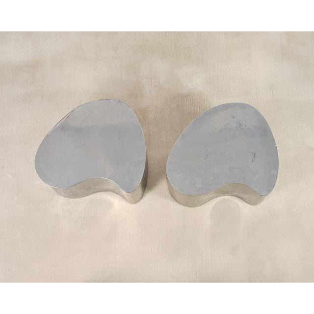 Karl Springer Pair of Mid-Century Chrome Biomorphic Kidney-Form Drinks Tables For Sale - Image 4 of 18