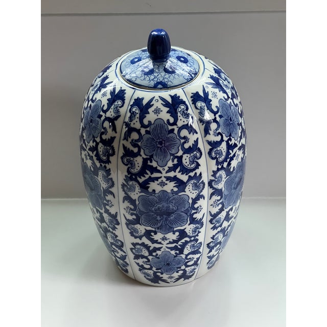 Blue and White Flower Chinoiserie Large Pumpkin Jar, a fabulous addition to your collection. Additional blue and white...