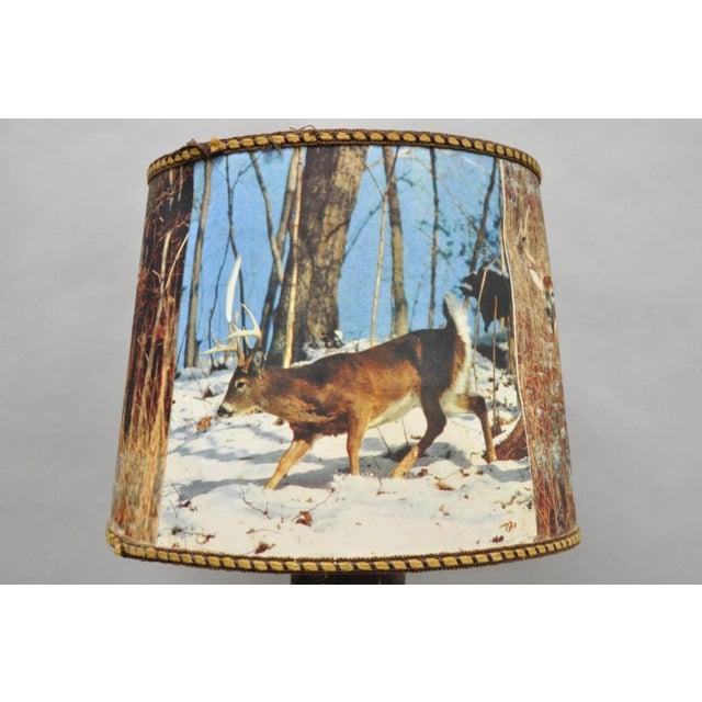 Vintage Rustic Taxidermy Tripod Deer Hoof Foot Cabin Decor Table Lamp W/ Shade For Sale - Image 4 of 17