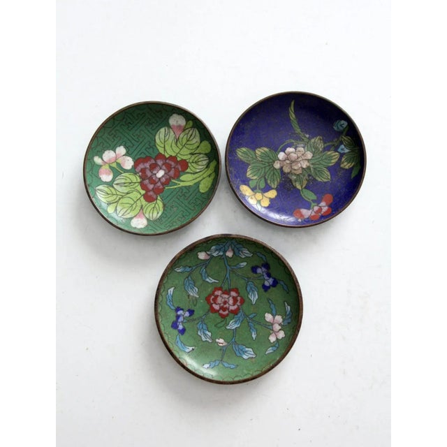 19th Century Antique Chinese Cloisonne Plates Set of 3 For Sale - Image 5 of 10