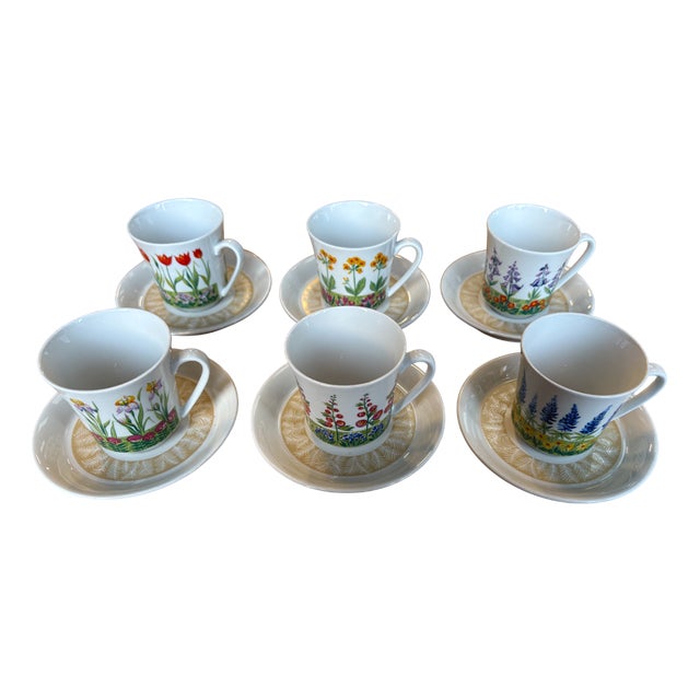 Vintage Coffee Service with Floral Design from Villeroy & Boch, 1960s, Set of 12 For Sale