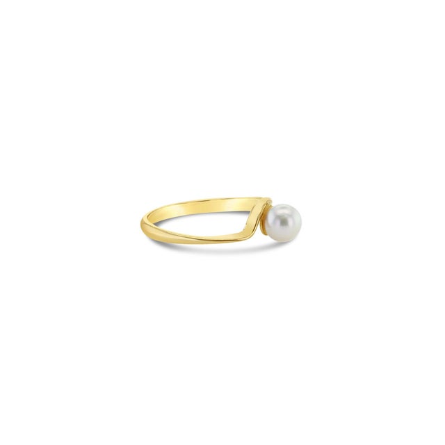 Contemporary 5MM Solitaire Pearl Ring 14k Yellow Gold, Size 3 For Sale - Image 3 of 5