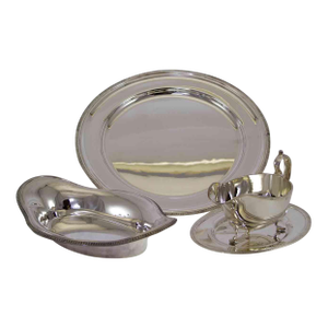 1970s New Round Platter, Bread Boat & Sauce/Gravy Boat & Saucer With Acanthus Leaves