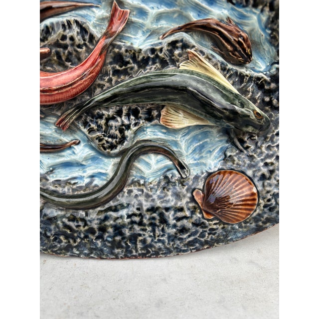 19th Century Majolica Palissy Fishs Wall Platter For Sale - Image 9 of 10