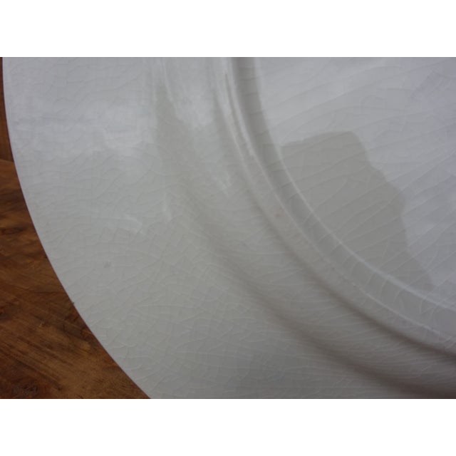 White Earthenware Dinner Plates by Keller & Guérin for Lunéville, 1890s, Set of 6 For Sale - Image 8 of 13