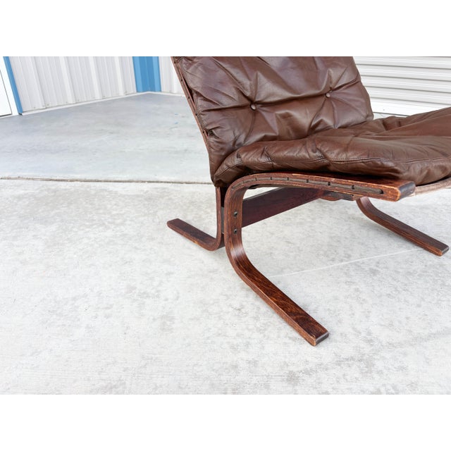 1960s Danish Modern "Siesta" Lounge Chair and Ottoman Attributed to Westnofa For Sale - Image 10 of 16