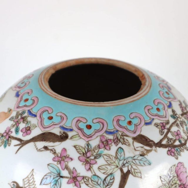 Chinese Vase in Decorated Porcelain For Sale - Image 6 of 17
