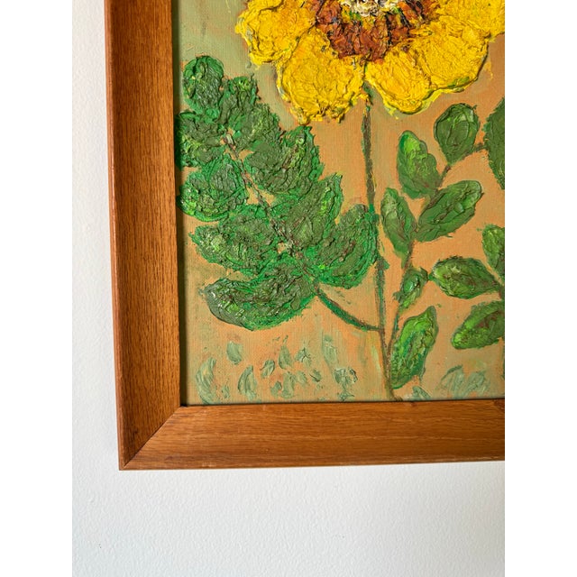 1970s 1970s Vintage Heavy Impasto Still Life Sunflowers Oil on Board Painting – Signed l.m. For Sale - Image 5 of 11