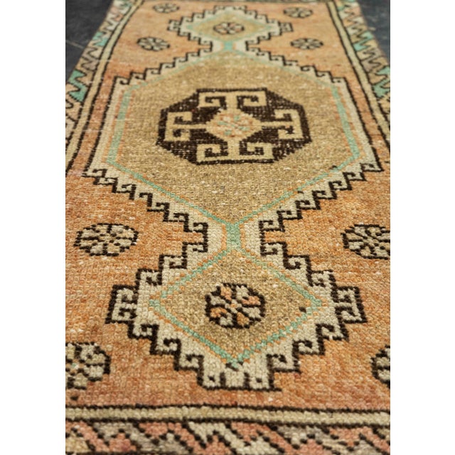 Turkish Turkish Mini Rug Oriental Hand Knotted Vintage Rug 1'8" x 3' #21097 For Sale - Image 3 of 8