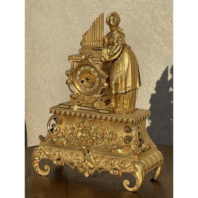 Clock in Gilt Bronze For Sale - Image 5 of 13