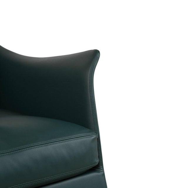 Animal Skin Set of Green Leather Boss Armchair and Ottoman with Manual Function from Flexform For Sale - Image 7 of 18