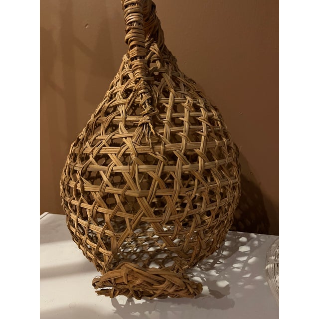 1920s Vintage Round Pigeon Basket Carrier For Sale - Image 5 of 8