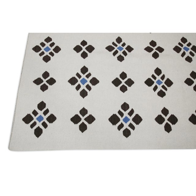 Modern Beige and Brown Geometric Design Handmade Modern Kilim Rug 8' X 10' For Sale - Image 3 of 8