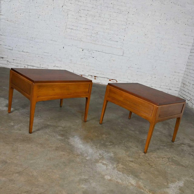 Wood Mid-Century Modern Lane Rhythm Collection Walnut End Tables a Pair For Sale - Image 7 of 13