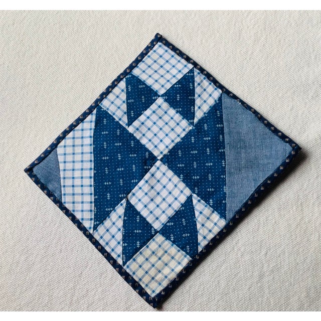 Handmade Americana Bow Tie Quilt Mat For Sale - Image 6 of 6