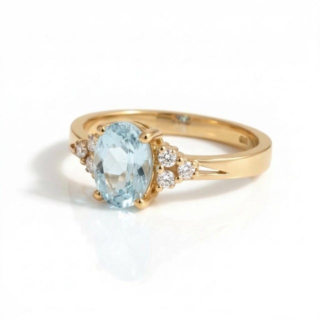 Contemporary Natural Aquamarine Engagement Ring, Wedding Anniversary Ring for Her, March Birthstone Ring Us 7 For Sale - Image 3 of 4