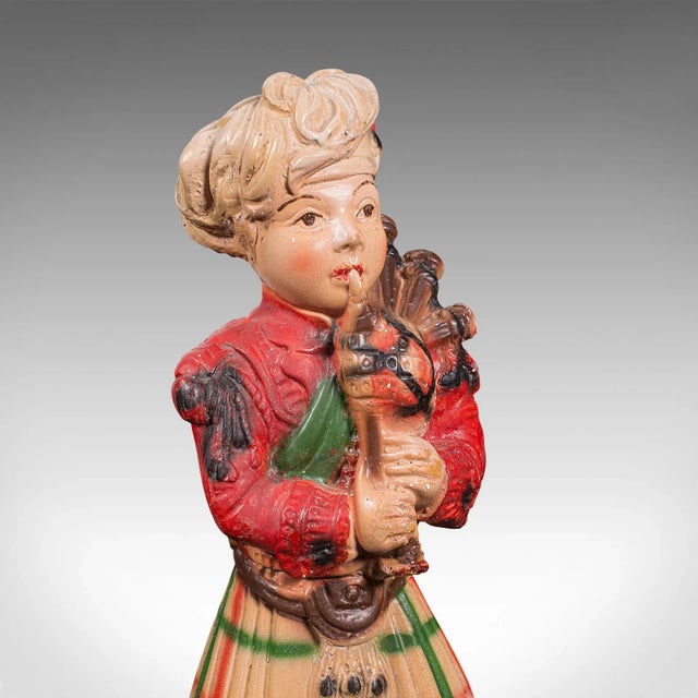Red 1900s Antique Victorian Scottish Decorative Piper Figure For Sale - Image 8 of 13