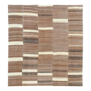Galerie Shabab Collection Mid-20th Century Turkish Flatweave Kilim Carpet For Sale