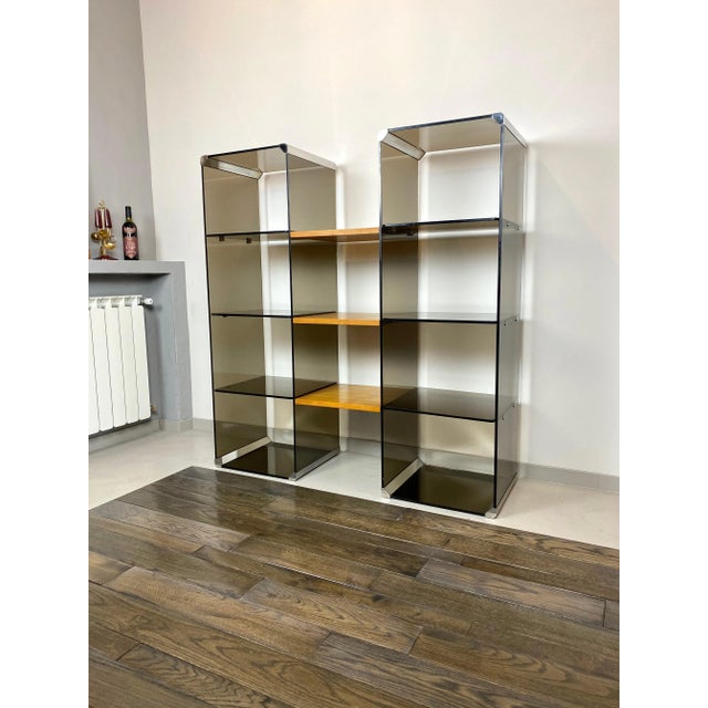 Bookshelf étagère cabinet by Gallotti & Radice, featuring chrome borders and two smoked glass columns with shelves linked...