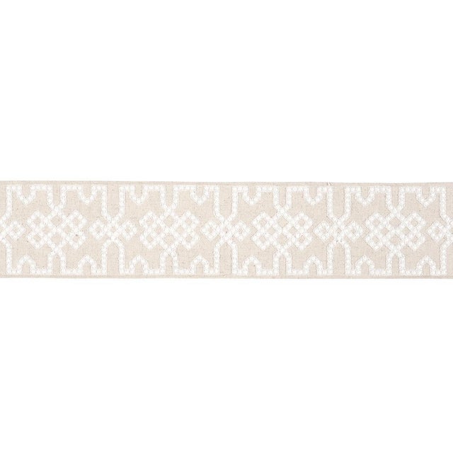 With a striking trellis motif composed of densely stitched embroidery, Knotted Trellis Tape adds gorgeous dimension to...