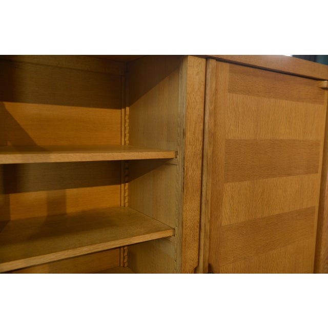 Display Cabinet by Guillerme et Chambron with Ceramic Handles by Danikowski for Votre Maison, 1960s For Sale - Image 6 of 17