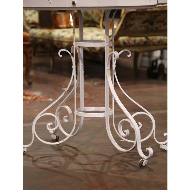 Metal Early 20th Century French Iron Pagoda Bird Cage on Stand For Sale - Image 7 of 10