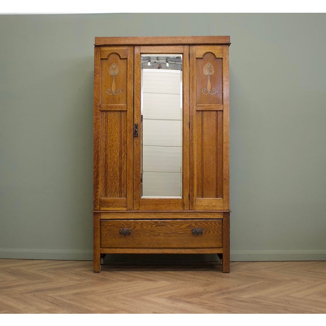 Antique Arts and Crafts Oak Wardrobe, 1900s For Sale - Image 3 of 10