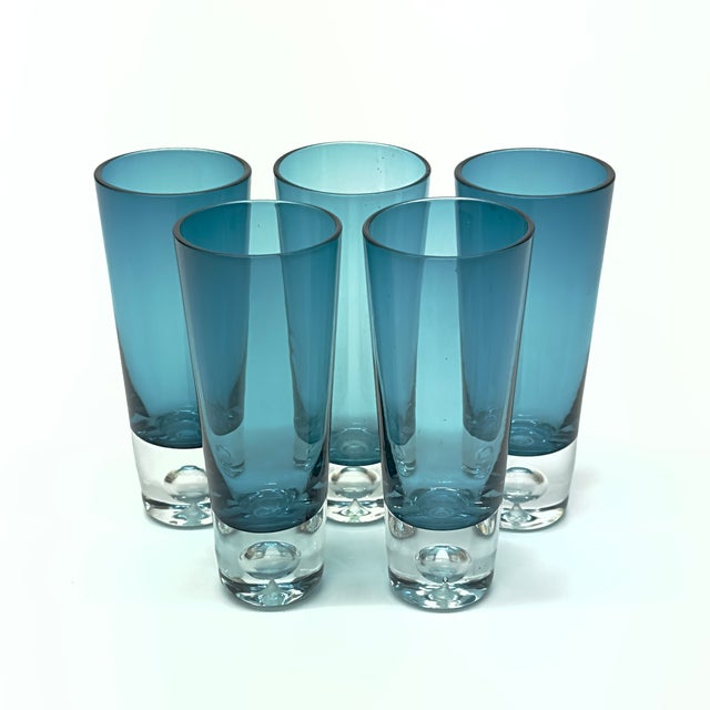 Mid 20th Century Tall & Teal 1950s Elegant Glass Decanter and Shot Glasses - 6 Pieces For Sale - Image 5 of 10