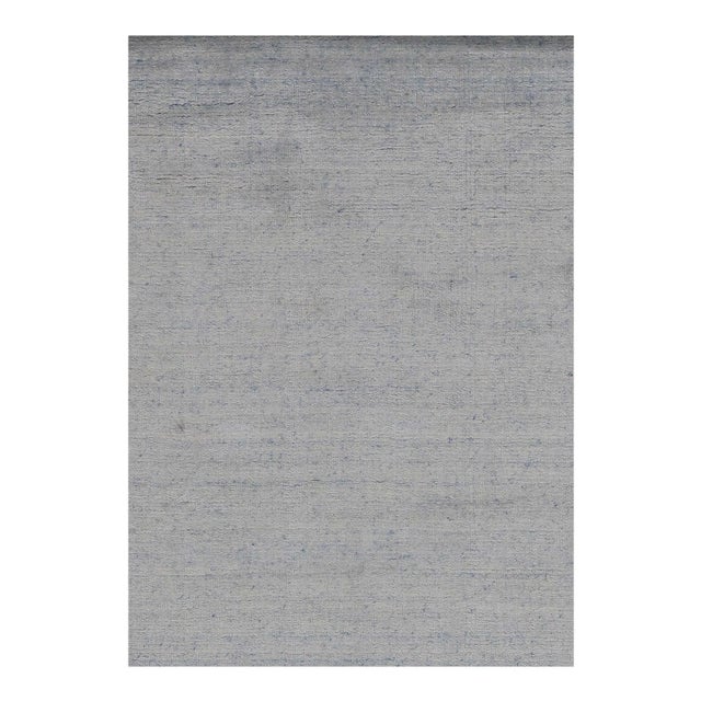 Modern V.silk These rugs bring modern sophistication to your home featuring 100% fine V. silk hand-knotted into elegant...