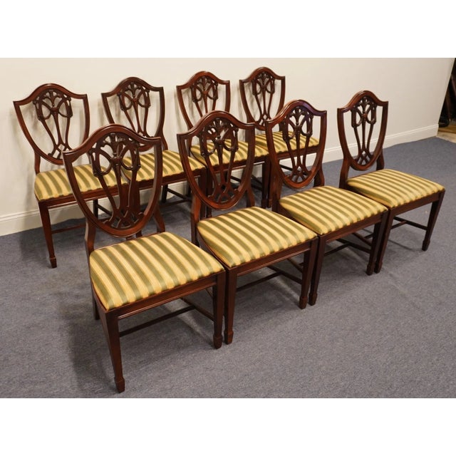 Traditional Set of 8 Vintage Antique Solid Mahogany Traditional Duncan Phyfe Style Shield Back Dining Side Chairs For Sale - Image 3 of 13