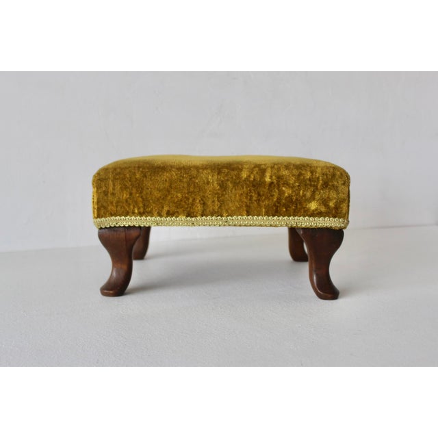 Queen Anne Vintage Queen Anne-Style Velvet Cushion Cabriole Legs Footstool Ottoman For Sale - Image 3 of 15