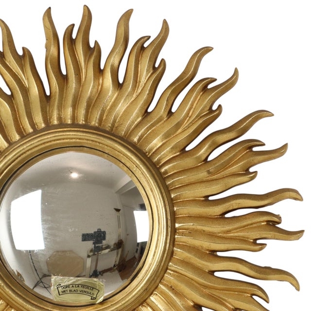 Vintage Gold-Leaf Gilt Sunburst Convex Mirror, 1960s For Sale - Image 6 of 18