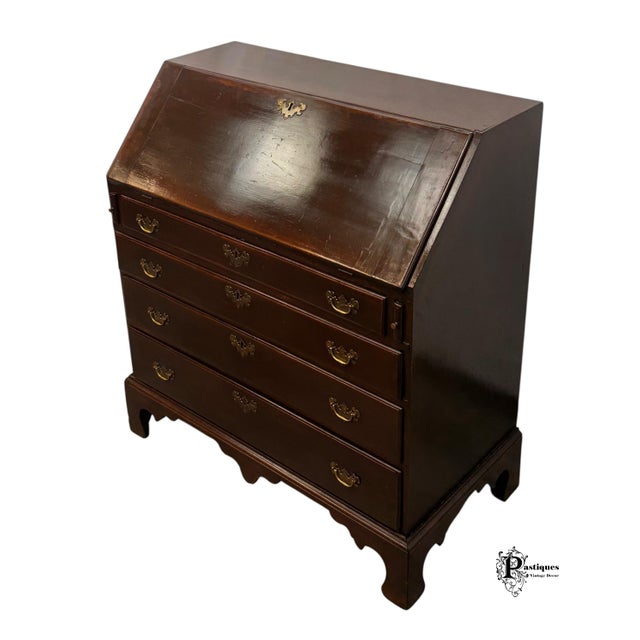 Antique Chippendale Style Mahogany Secretary Desk For Sale In Greensboro - Image 6 of 11