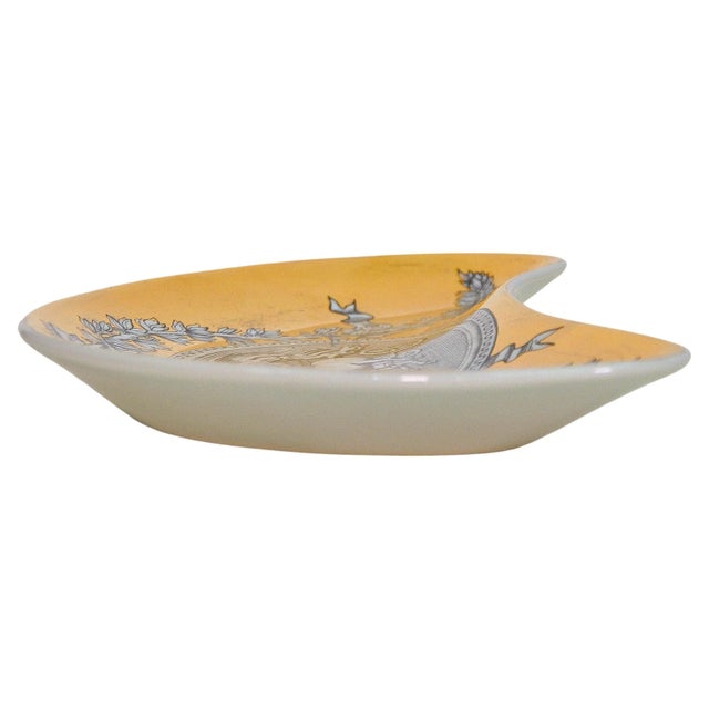 A set of 6 vintage catchalls crescent shaped decorative dishes designed and manufactured by the Italian master of playful...