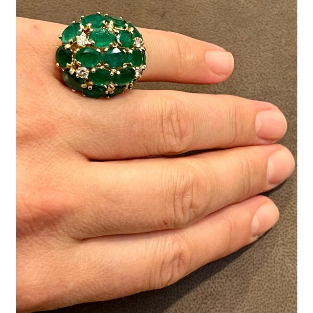 12.5 Ct Natural Brazilian Emerald & Dimond Dome Shape Cocktail Ring 14 Kt Y Gold For Sale - Image 17 of 18