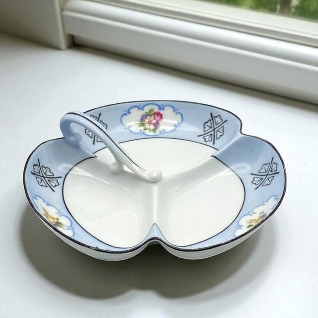 Vintage Reinhold Schlegelmilch Porcelain Divided Trefoil Candy Dish With Flowers For Sale - Image 15 of 16