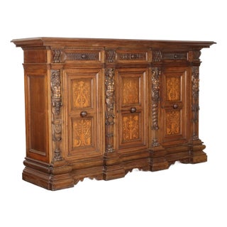 Neo-Renaissance Style Cabinet in Carved Wood For Sale
